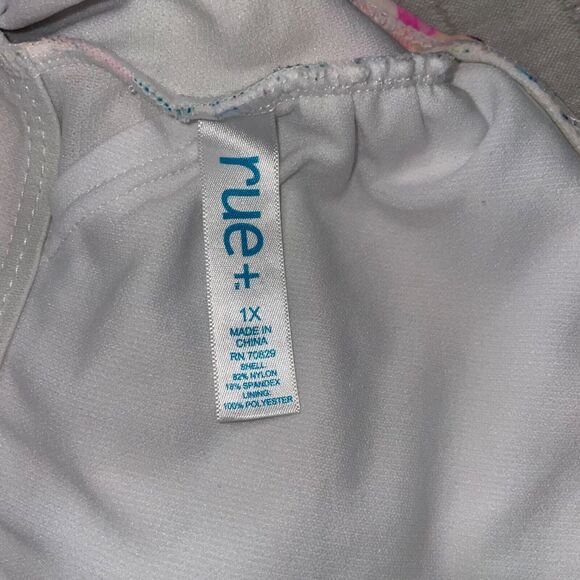 rue+ Floral One Piece Bathing Suit Size 1x - Picture 4 of 4